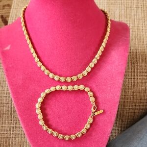 Elegant Dorlan Gold and Rhinestone Necklace and Bracelet Set